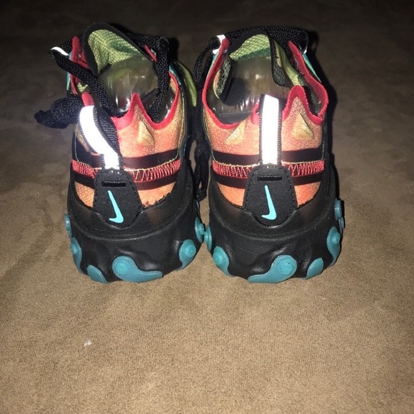 Nike React women’s size 6.5 - Picture 4 of 6